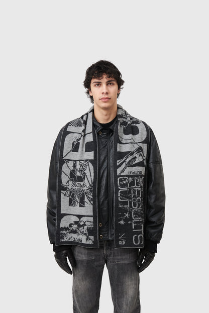 Input-Output scarf - R